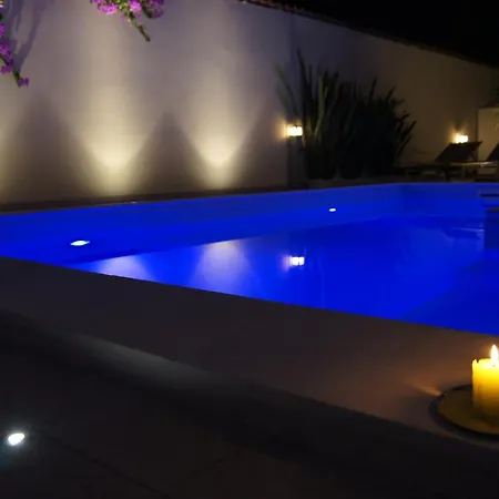 Apartment Apartment Beach Front With Pool Montesilvano