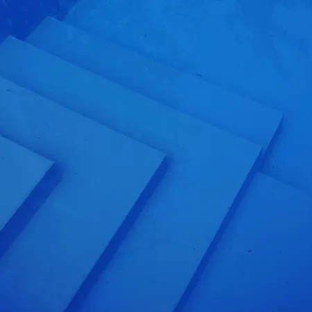 Daire Front With Pool