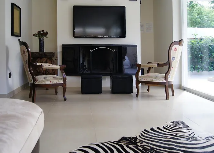 Front With Pool Montesilvano Marina