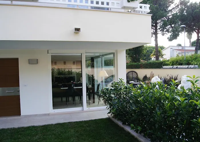 Apartament Front With Pool Montesilvano Marina
